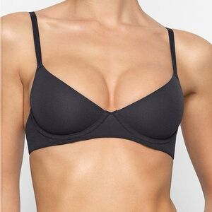 Skims Fits Everybody Unlined Demi Bra